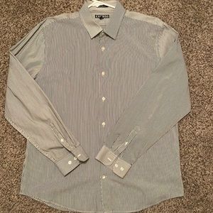 NWOT Express Modern fit striped button up shirt in size XL neck: 17-17 1/2